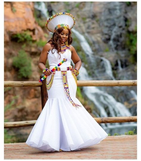 Modern Zulu Traditional Wedding Dresses, African Celebrations, Zulu Attire, Zulu Traditional Wedding Dresses, South African Wedding Dress, Zulu Culture, Zulu Bride, Zulu Traditional Wedding, Zulu Traditional Attire