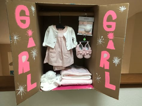 Gender Reveal Box With Clothes, Gender Closet Reveal, Gender Reveal With Closet, Box Gender Reveal, Gender Reveal Wardrobe Idea, Gender Reveal Ideas Closet, Gender Reveal Box Ideas Diy, Gender Reveal Clothes Ideas, Small Gender Reveal Ideas Diy