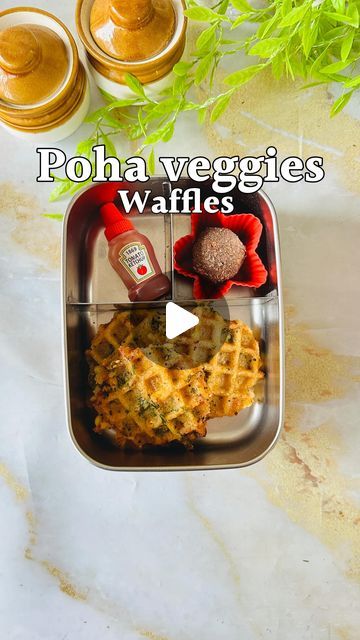 Vegetable Day Ideas For Kids, Tiffin Recipe Indian Kids, Healthy Tiffin Recipe Indian, Healthy Lunch Box Ideas For Kids, Kids Vegetarian Lunch Ideas, Kids Tiffin Ideas Indian, Quick Vegetarian Breakfast, Tiffin Recipes For Kids, Tiffin Recipe Indian