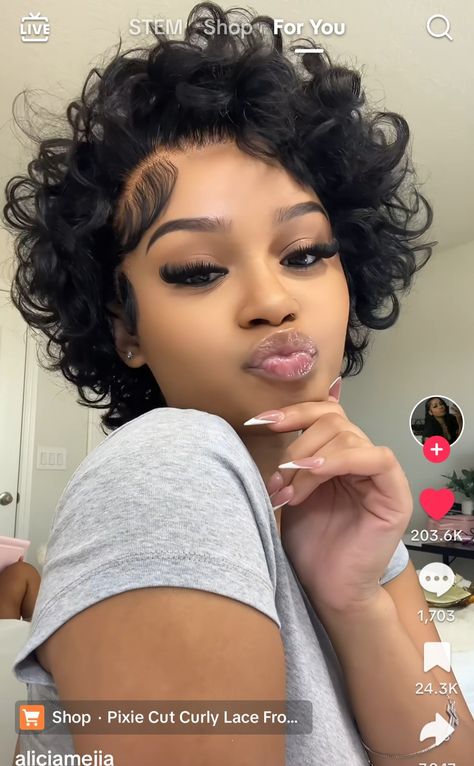 Small Boho Braids, Roblox Black Hair, Finger Waves Short Hair, Black Hair Inspiration, Short Natural Curly Hair, Short Hair Black, Dyed Hair Inspiration, Colored Curly Hair, Finger Waves