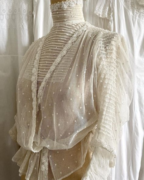 A-MODERNE VINTAGE on Instagram: “✨Beautiful Victorian/ Edwardian dotted tulle net blouse🌝🕊🌝Available on Etsy!✨” Edwardian Fashion Modern, Modern Edwardian Fashion, Edwardian Shirtwaist, 1800s Dresses, Edwardian Blouse, Net Blouse, Tea Gown, Victorian Blouse, 1900s Fashion