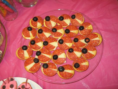 So I posted these ladybug crackers  yesterday:    Well it seems that the ladybug bug is contagious because yesterday I also found these from... Ladybug Snacks, Ladybug Food, Bug Party Ideas, Miraculous Birthday, Ladybug 1st Birthday, Kids Birthday Food, Bug Snacks, Bug Birthday Party, Ladybug Baby Shower