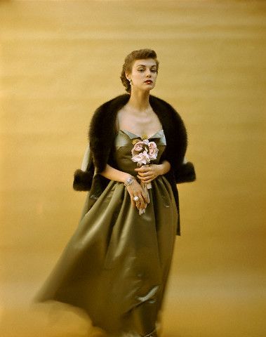 John Rawlings: реалист: ruguru — LiveJournal Glamour Magazine Cover, Norman Norell, 1950s Models, 1950s Vintage Fashion, Vogue Models, 1950’s Style, 1960 Fashion, Vintage Fashion Photography, 1940s Fashion