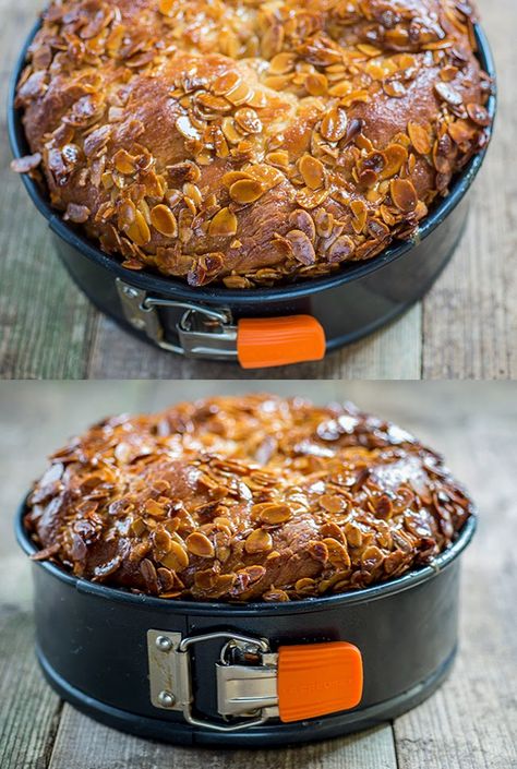 German Bee Sting Cake, German Sweets, Bienenstich Recipe, Bee Sting Cake, German Food Authentic, Almond Brittle, German Cake, German Desserts, German Baking