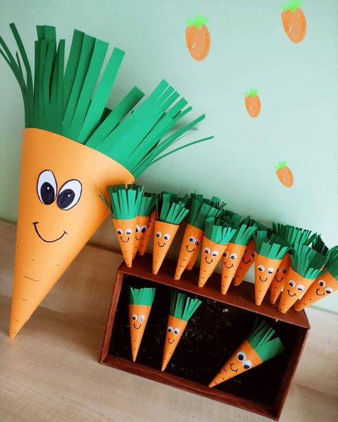 Paper Veggies Craft, Planting Activities For Kids, Fruits And Vegetables Activities, Vegetable Activity For Kids, Carrot Decorations, Carrot Craft, Vegetable Crafts, Preschool Fine Motor Activities, Fruit Crafts