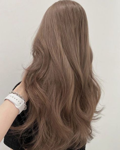 Chunky Highlights Korean, Brown Coffee Hair Color, Milk Tea Light Brown Hair, Milk Beige Balayage, Dark Brown Milk Tea Hair, Milk Tee Brown Hair, Milk Ash Brown Hair, Ash Brown Milk Tea Hair, Bubble Milk Tea Hair Color