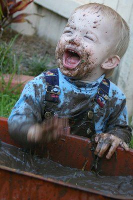 Having fun! Mud Pies, Kind Photo, Mud Bath, Happy Fun, Just Smile, Happy People, Beautiful Smile, I Smile, Little People