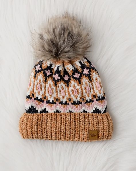 Faux fur pom pom