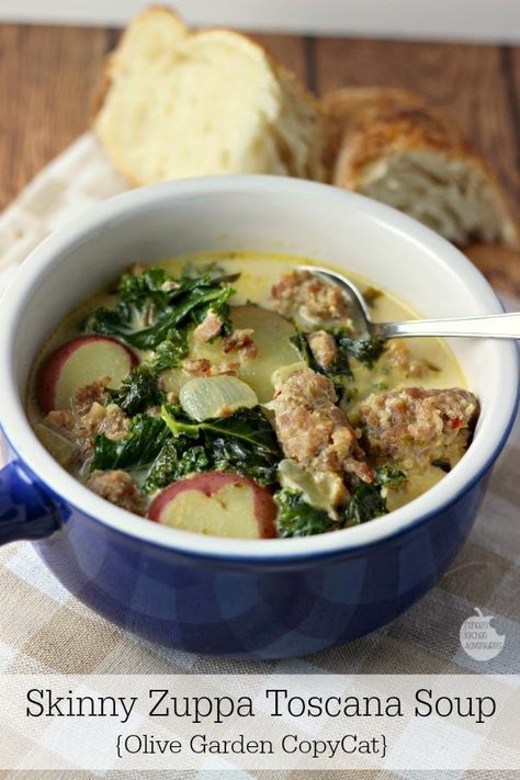 Zuppa Toscana Soup Olive Garden, Zuppa Toscana Soup, Tuscan Soup, Toscana Soup, Soup Easy, Olive Garden, Low Fat Recipes, Homemade Soup, Ww Recipes