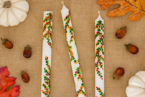 How to Paint Candles Diy Painted Taper Candles, Candle Painting Ideas With Wax Easy, Painted Candles Diy, Painting Candles Diy, How To Paint Candles, Diy Painting Candles, Paint Candles, Holiday Craft Fair, Candle Painting