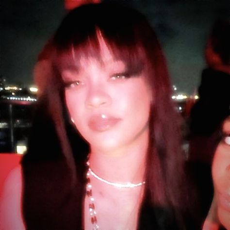 Rihanna icon | Rihanna | pop | Singer | Artist | Queen Rihanna Icon, Rihanna 2000's, 2000 Aesthetic, 2000s Icons, 2013 Swag Era, Rihanna Riri, Bad Gal, Rihanna Fenty, Pop Singers