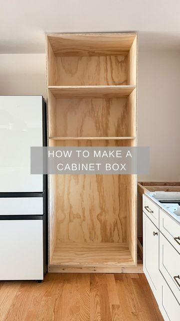 Making Cabinets, Diy Garage Work Bench, Garage Mudroom, Diy Garage Storage Cabinets, Building Kitchen Cabinets, Storage Inspiration, Diy Garage Door, Diy Pantry, Diy Garage Shelves