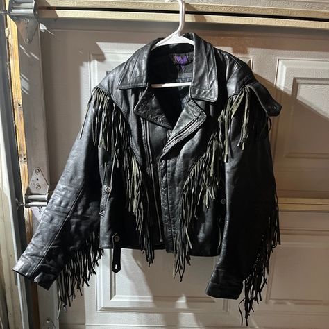 COPY - Vintage 90’s Verducci genuine leather motorcycle jacket with fringe Ripped Leather Jacket, Leather Jacket With Tassels, Jess Outfits, Old Leather Jacket, Vintage Fringe Jacket, Black Leather Fringe Jacket, Metal Vest, Leather Jacket With Fringe, Valentine Fashion