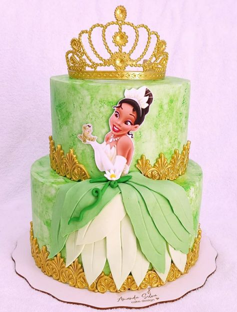 Princess Frog Cake, Tiana Princess And The Frog Cake, Princess Tiana Birthday Cake Ideas, Princess Tiana Birthday Party Cake, Princess Tiana Cupcakes, Princess Tiana 1st Birthday Party Ideas, Princess Tiana Party Ideas, Princess Tiana Cake Ideas, Baby Tiana Birthday Party