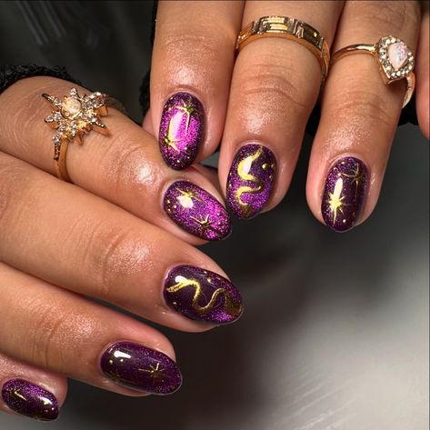 In love w celestial szn✨🔮 #nails #nailart #naildesigns #nailsofinstagram #nailsnailsnails #nailsmagazine #nailsonfleek #nailstyle #nailtrends #nailartist #nailinspo #shortnails #naturalnails #almondnails #celestialnails #chromenails #fallnails #winternails #halloweennails #cateyenails Whimsigoth Nail Art, Jewel Toned Nails, Funky Winter Nails, Ornament Nails, Beauty Content, Cat Eye Nails, Love W, Nails Magazine, Chrome Nails