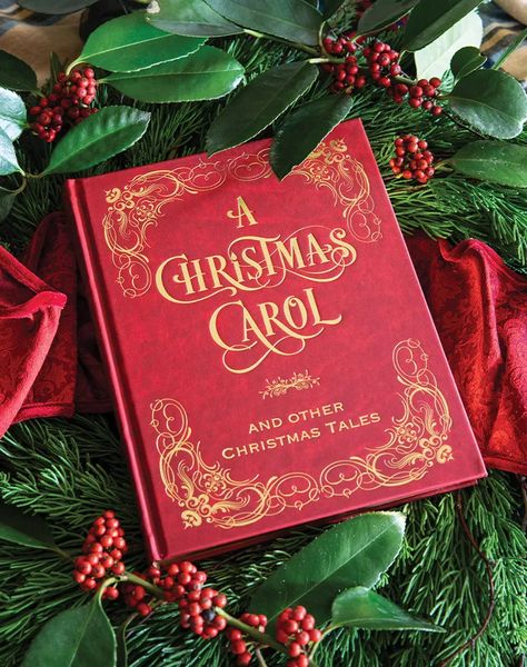 Holiday-Gift-Guide-Book-Club-A-Christmas-Carol - Victoria Wonderland Fashion, Christmas Carol Book, Charles Dickens Christmas, Classics Book, Christmas Tale, Vintage Christmas Gifts, A Christmas Carol, Christmas Favorites, Primitive Christmas