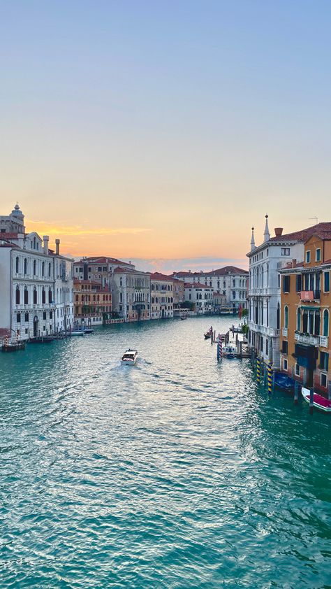 #venice Venice Italy Aesthetic, Venice Wallpaper, Venice Aesthetic, Venice Italy Photography, Italy Venice, Italy Photography, Pretty Landscapes, Dream Travel Destinations, Beautiful Places To Travel