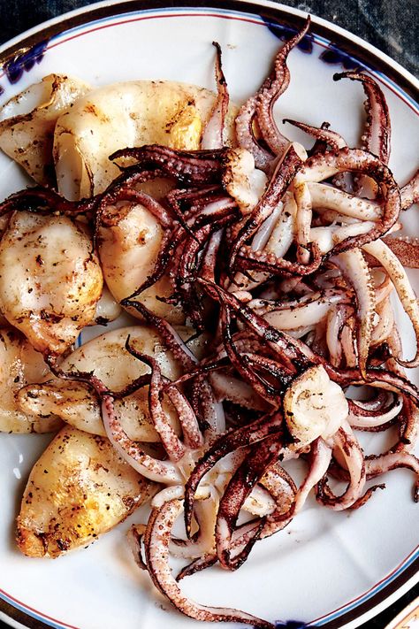 How to Buy, Clean, and Cook Squid | Epicurious Cooking Squid, Cooking Calamari, Grilled Calamari, Octopus Recipes, Grilled Squid, Squid Recipes, Calamari Recipes, Grilled Seafood Recipes, Seafood Menu