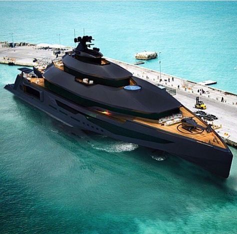 Black Matte Caliber Super Yacht 💣 Via: @thegentlemensmagazine Yatch Boat, Luxury Helicopter, Luxury Boat, Cool Boats, Yacht Life, Boats Luxury, Yacht Boat, Yacht Design, Super Yachts