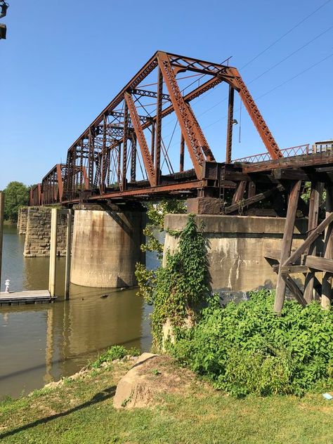 Discover 9 abandoned places in Ohio. Atlas Obscura is your guide to the world's hidden wonders. Abandoned Places In The Uk, Abandoned Ohio, Ohio Attractions, Places In America, Hidden Places, Travel Locations, Urban Exploration, Cleveland Ohio, Abandoned Places