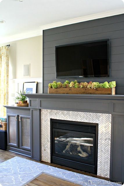 STYLING A FIREPLACE MANTLE WITH A TV - Dimples and Tangles How To Decorate Around A Tv, Fireplace And Tv, Aeron Chair, Fireplace Mantle Decor, Thrifty Decor Chick, Chair Size, Contemporary Fireplace, Fireplace Remodel, Home Fireplace