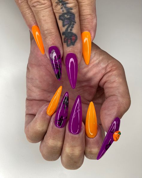 Black Orange Purple Nails, Orange Nails Halloween, Orange And Purple Halloween Nails, Orange Purple Halloween Nails, Purple Orange Nails Halloween, Halloween Nails Orange And Purple, Purple And Orange Nails Halloween, Purple And Orange Nails, Purple Halloween Nails