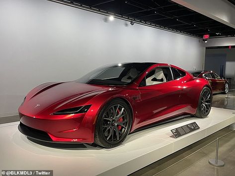 New Tesla Roadster, Tesla Roadster, Luxurious Cars, Tesla Car, Top Cars, Red Car, Expensive Cars, Cars Organization, Sports Cars Luxury