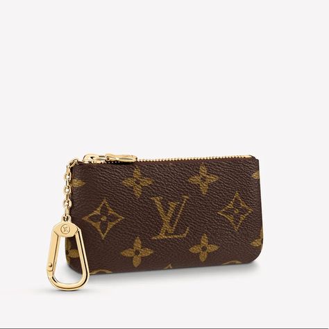 Mochila Louis Vuitton, Louis Vuitton Tattoo, Louis Vuitton Makeup, Zapatillas Louis Vuitton, Louis Vuitton Cake, Lv Key Pouch, Louis Vuitton Nails, Louis Vuitton Pattern, Louis Vuitton Shoes Sneakers