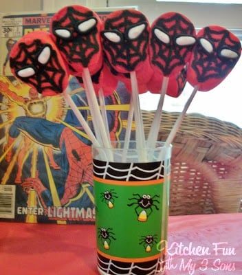 Spider Man Party Party Ideas Spiderman Party Food, Spider Man Party Ideas, Man Party Ideas, Spiderman Party Ideas, Fun Food Ideas, Spiderman Birthday Party Decorations, Candy Kabobs, Black And White Cookies, Spiderman Theme