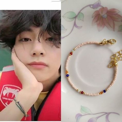 Taehyung Accessories, Kpop Bracelet, Kpop Jewelry, Jewelry Kpop, Bts Bracelet, Beaded Chocker, V Kim Taehyung, Pop Jewelry, Indie Jewelry