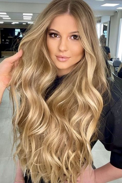 Golden Hair Color, Golden Blonde Hair Color, Warm Blonde Hair, Balayage Long Hair, Golden Blonde Hair, Honey Blonde Hair, Blonde Hair Inspiration, Blonde Hair Shades, Balayage Hair Blonde