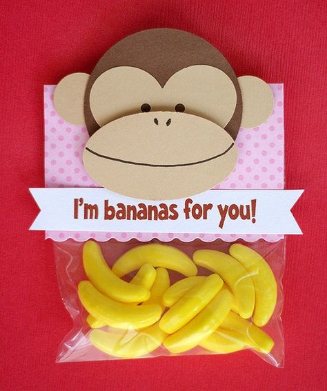 Six Adorable Handmade Valentines Ideas- I'm Bananas for You! Monkey & Banana Runts Valentines Bricolage, Happy Hearts Day, Homemade Valentines, My Funny Valentine, Valentine Ideas, Handmade Valentine, Valentine Fun, Romantic Valentine, Valentine Day Crafts