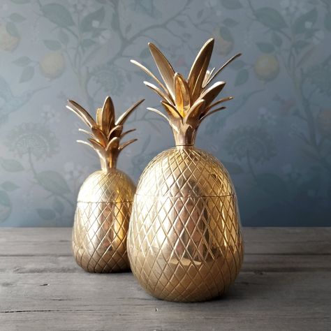 Vintage Brass Pineapple Containers - Gold Trinket Box - Sold Separately Pineapple Island Jewellery, Pineapple Vintage, Pineapple Vase, Brass Pineapple, Gold Pineapple, Vinyage Pots Peacocks Brass, Tropical Decor, Tiki Bar, Porcelain Ceramics