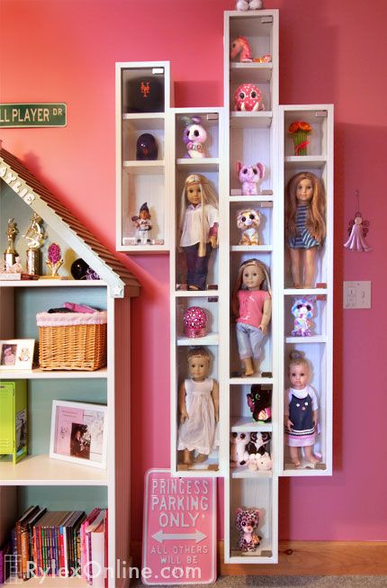 Doll Shelves, Doll Display Case, American Girl Storage, Wall Mounted Display Case, Doll Organization, Doll Storage, American Girl Doll House, American Girl Diy, Girls Dollhouse