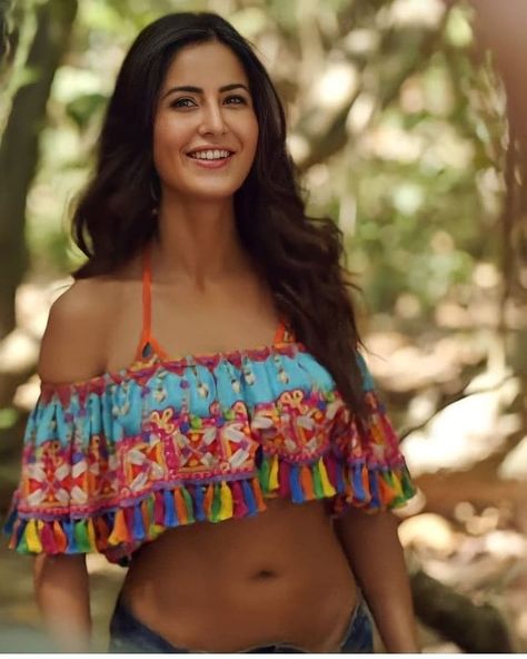 Katrina Kaif Navel, Katrina Kaif Photo, Bollywood Couples, Actress Pics, Dressing Up, Katrina Kaif, Bollywood Celebrities, Fashion Girl, Bollywood Actress