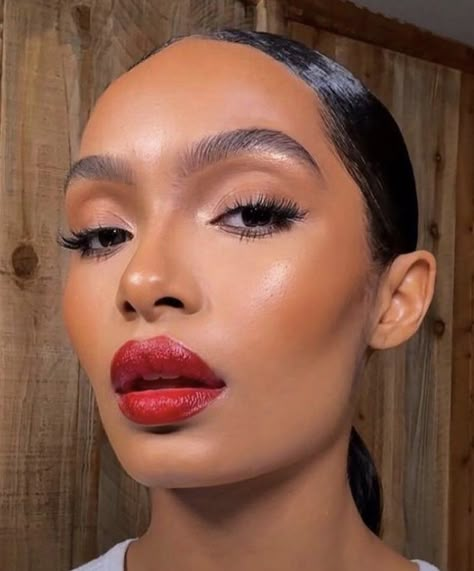 Red Lips Makeup Look, Find Your People, Makeup For Black Skin, Summer Makeup Looks, Red Lip Makeup, Brown Skin Makeup, Soft Glam Makeup, Creative Makeup Looks, Soft Glam