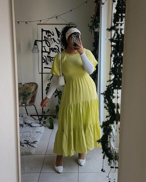 Sunday best 🍋‍🟩🍋✨ Wearing long sleeves in the heat is only terrible if you: 1. Sit in the sun for hours (why would you do that) 2. Don’t pay attention to fabrics. Ex: wear plastic (polyester) or thick layering pieces (again, why would you do that 😭) Yellow Long Sleeve Maxi Dress With Ruffles, Yellow Long Sleeve Ruffled Maxi Dress, Modest Fashion Christian, Modest Dressing, Elegant Wear, Verde Lima, Modest Outfit Ideas, Modest Apparel, Modest Outfit