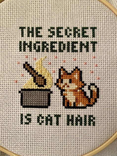 Cross Stitch Cat, Cute Cat Cross Stitch, Funny Cross Stitch, Free Cross Stitch Patterns, Digimon Cross Stitch, Funny Cat Embroidery, Simple Cat Cross Stitch, Silly Cross Stitch Pattern, Funny Cat Cross Stitch