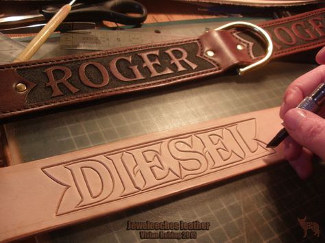 Hand Tooled Leather Dog Collars, Leather Dog Collar Pattern, Western Leather Dog Collar, Tooled Leather Dog Collar, Diy Leather Dog Collar, Handmade Leather Dog Collar, Handmade Leather Work, Leather Working Projects, Custom Leather Work