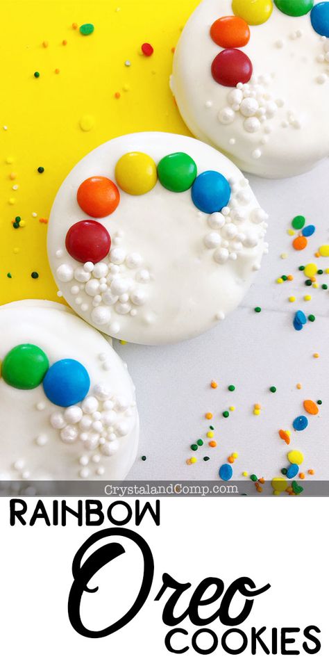 These Rainbow dipped OREO Cookies are about the cutest little treats for a birthday party or St. Patrick's day celebration! #rainbow #cookies #oreos Rainbow Recipes, Oreo Cookie Pops, Donut Decorating Ideas, Oreo Treats, Oreo Cookies Dipped, Chocolate Dipped Oreos, Dipped Oreos, Rainbow Cookies, Oreo Pops