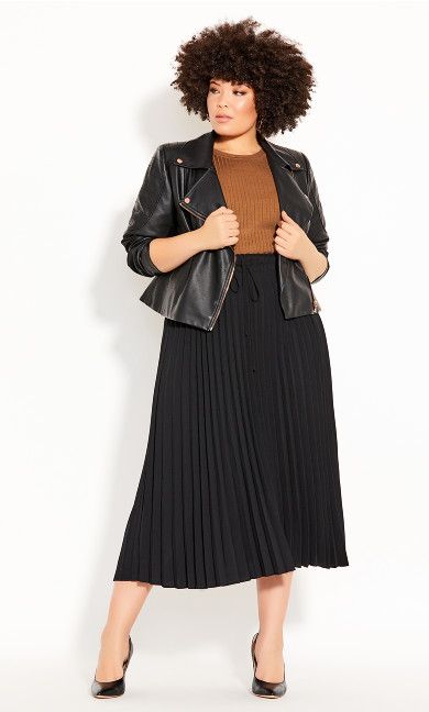 Plus Size Skirts | Avenue.com Plus Size Looks, Look Plus Size, Pleat Skirt, Smart Casual Outfit, Plus Size Fashion For Women, Casual Work Outfits, Plus Size Skirts, Curvy Girl Outfits, Curvy Outfits