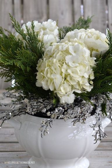 Create a 'White Christmas' or Frosty Winter flower arrangement for some welcome flower therapy for a cold December or winter day using flowers from the grocery store and some Christmas decorations. Christmas Floral Arrangements Diy, Flower Arrangement Diy, Winter Flower Arrangements, Cold December, Winter Floral Arrangements, Welcome Flowers, Elegant Wedding Flowers, White Flower Arrangements, Winter Centerpieces