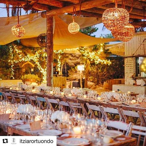 Wedding Beso ❤️ #weddingplace #wedding #besobeach #nohayveranosinbeso #boda #summer #summerwedding #illetas #formentera #love #summervibes Spain Restaurant, Spain Luxury, Travel Spain, Event Food, Wedding Places, Food Travel, Bilbao, Wedding Event, Friday Night