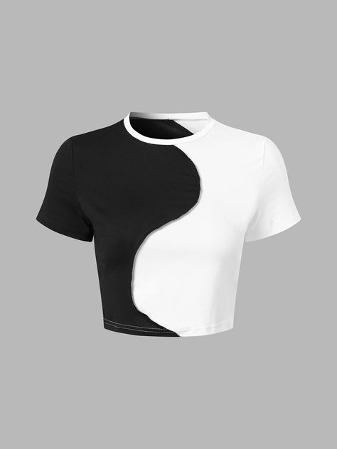 Contrast Stitch Short Sleeve Crew Neck Crop Top White And Black Crop Top, Latest Crop Top Designs, Fashion Png, Black And White Crop Top, Black And White Crop Tops, Latest Crop Tops, Thrift Inspo, Stylish Crop Top, Crop Top Designs