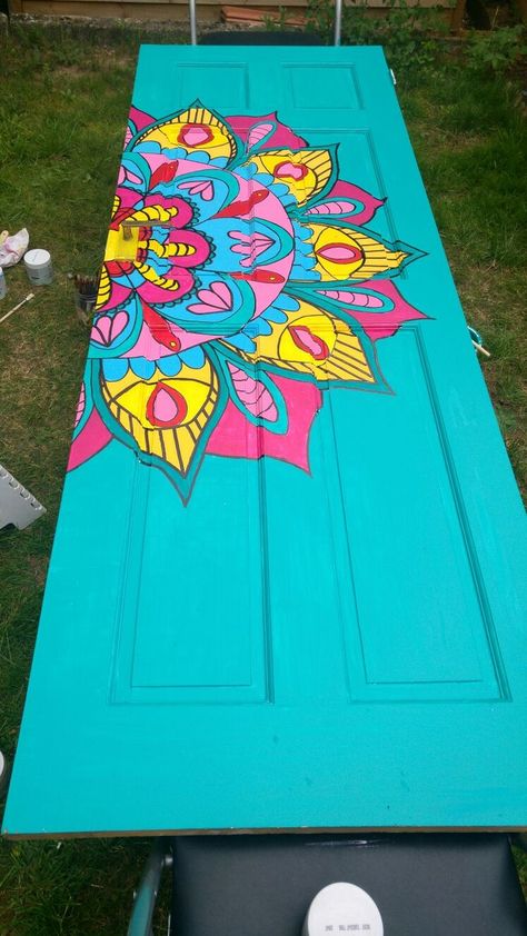 Hand Painted Doors, Hand Painted Furniture Bohemian, Bottle Glass Art, Glass Art Ideas, Hand Painted Door, Whimsical Painted Furniture, Whimsical Furniture, Painted Door, Door Art