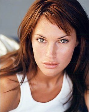 Jolene Blalock Role Models Movie, Jolene Blalock, Jason And The Argonauts, Star Trek Models, To Be A Woman, Star Trek Tv, Star Trek Images, Old Hollywood Glam, Most Beautiful Eyes