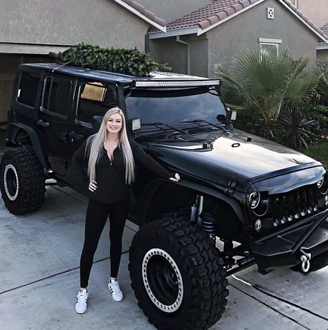 Jeep Jku, Jeep Girls, Custom Jeep Wrangler, Hors Route, Black Jeep, Lifted Jeep, Car Tattoos, Dream Cars Jeep, Custom Jeep