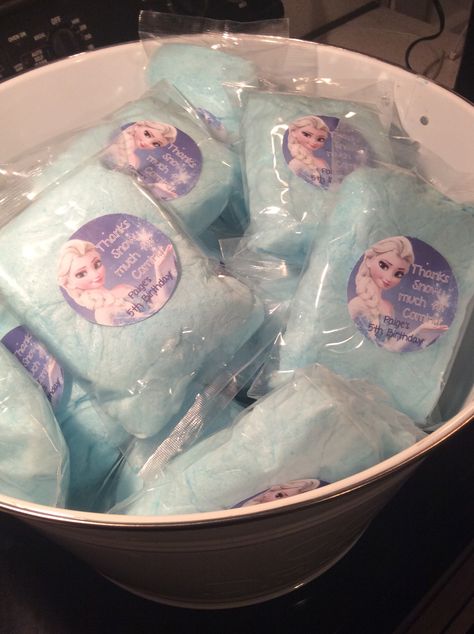 Cotton candy favors #paperdressdesigns #etsy #frozen #favors Frozen Favors, Cotton Candy Favors, Cotton Candy Party, Candy Cone, Frozen Themed Birthday Party, Elsa Birthday, Frozen Themed, Unicorns And Mermaids, Birthday Themes For Boys