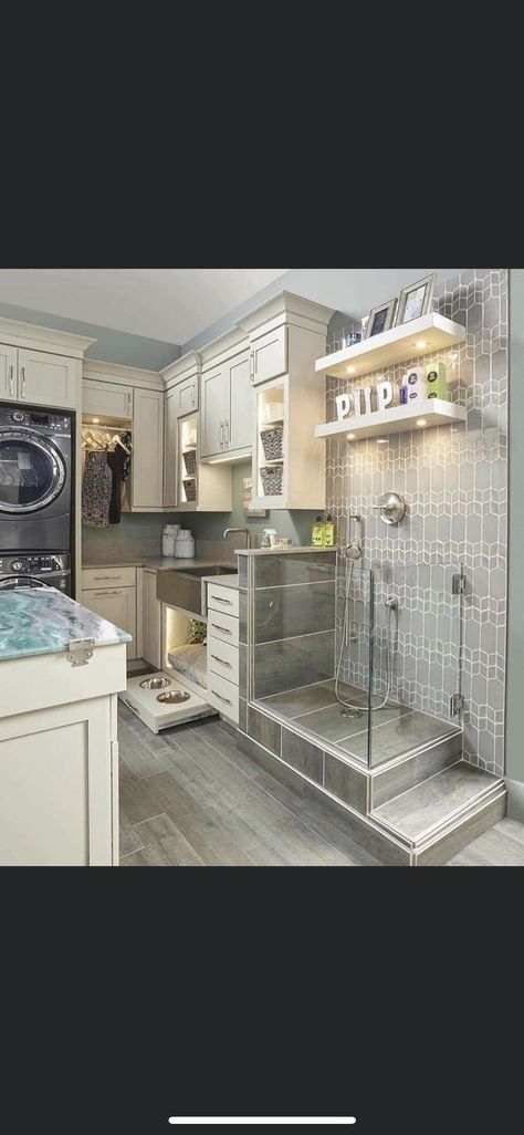 Dream laundry room with dog wash and built in dog bed Laundry Room With Dog Wash, Built In Dog Bed, Dog Condo, Dog Room Design, Kitchen Built Ins, Wash Station, Pantry Laundry Room, Dog Washing Station, Dream Laundry Room