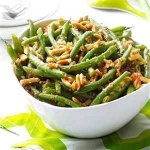 Almond Green Beans, Green Beans With Almonds, Green Beans Recipe, Autumn Side Dishes, Roasted Green Beans, Beans Recipe, Green Bean Recipes, Fun Recipes, Onion Soup Mix